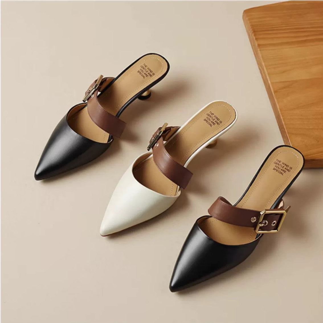 【Shoes】新入荷~2色展開スリッパ W11351