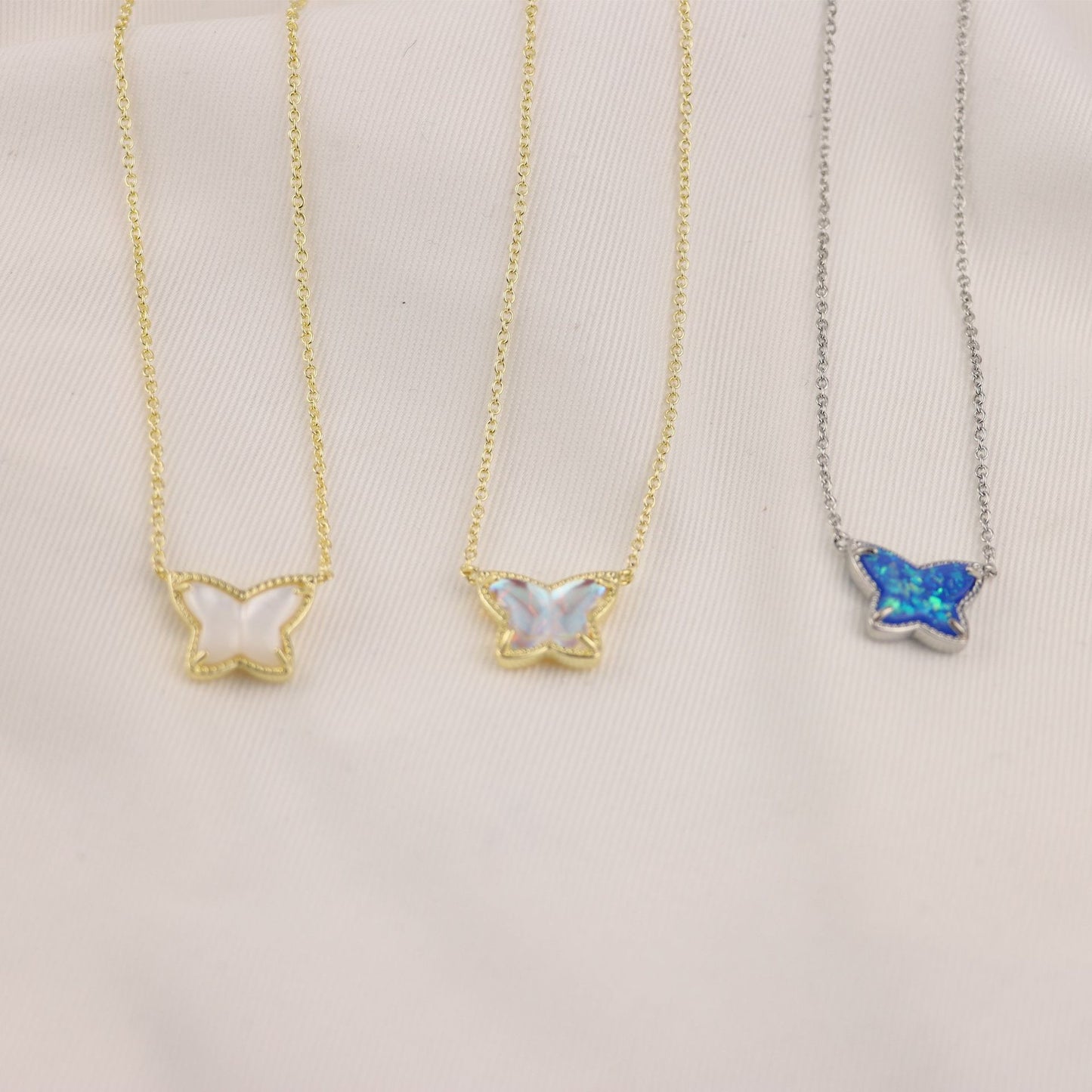 【雑貨】蝶々ネックレス T01157