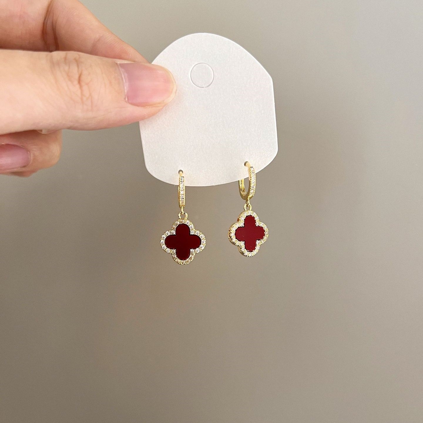 【雑貨】シンプルクローバー着回し自在ピアス T01740