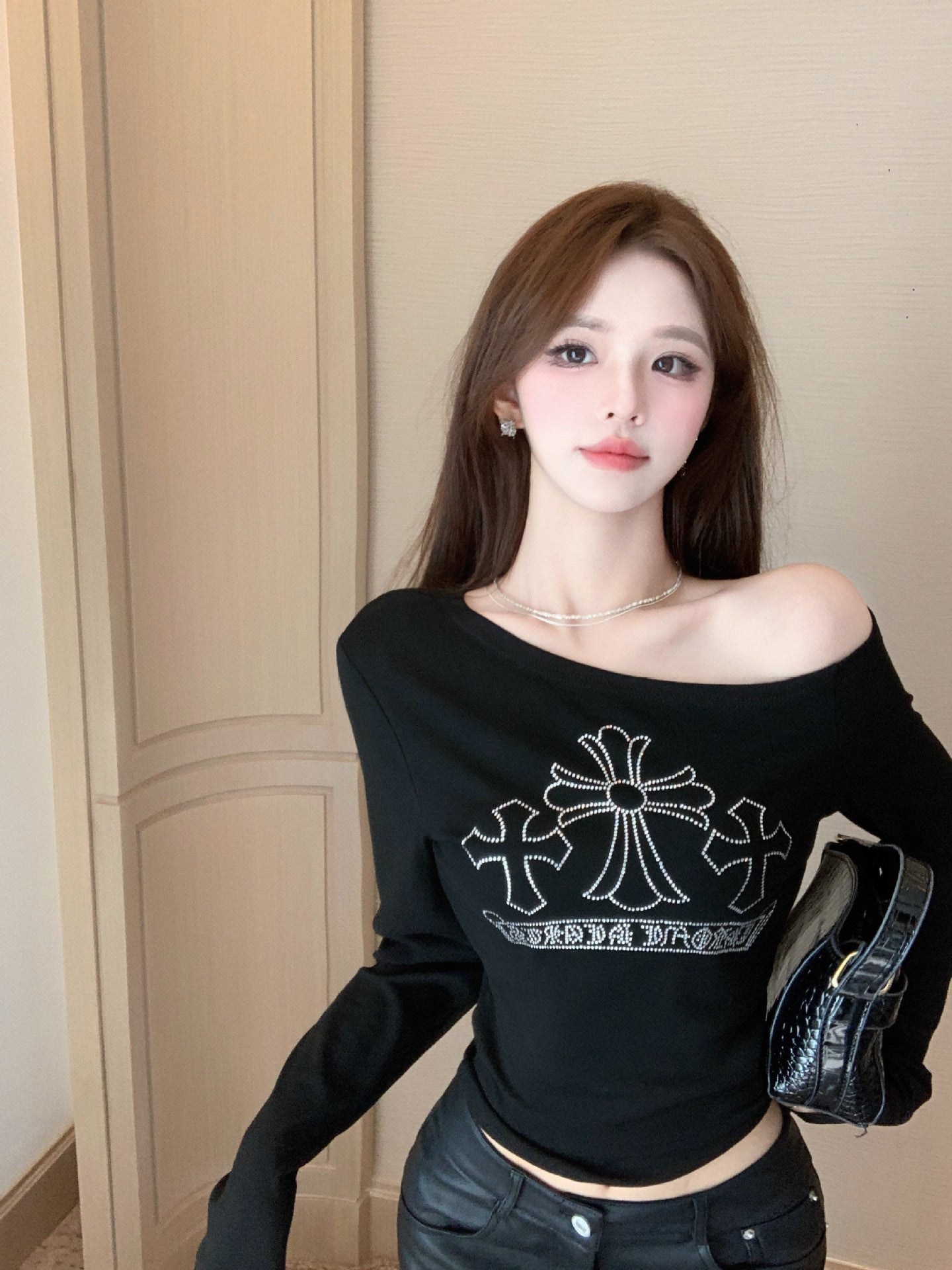 【Tops】ワンショルダー長袖Tシャツ Z8260