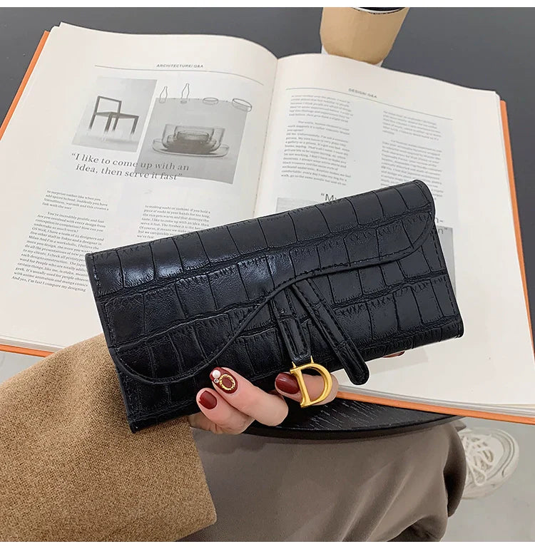 【雑貨】新入荷~3色展開パスケース財布 W11406