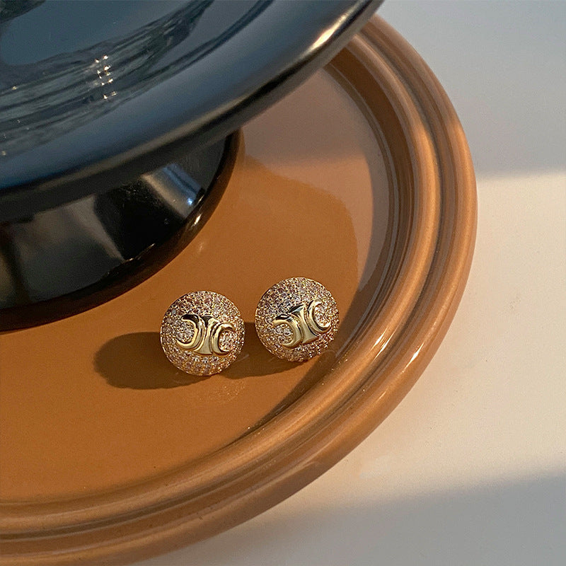 【雑貨】高級感ピアス2色 Z7968