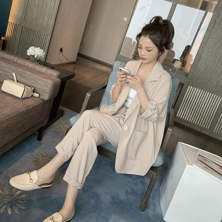 【Set】大活躍間違いなし!レディースファッション無地通勤2点セットテーラードジャケット+パンツR-0342