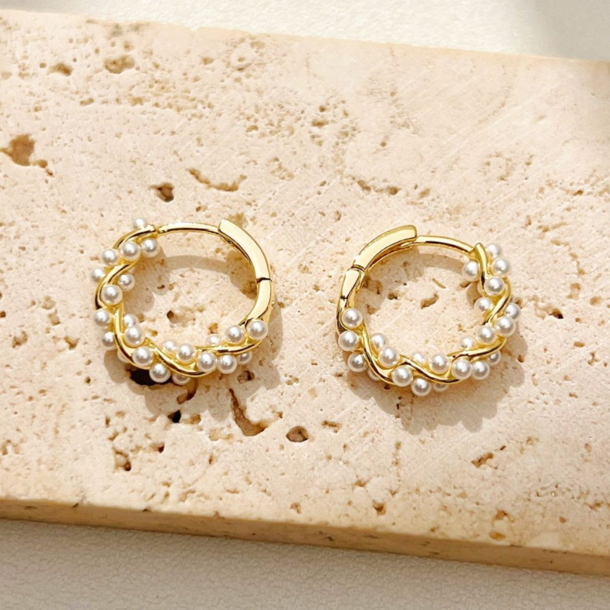 【雑貨】真珠丸型フープピアス T01747