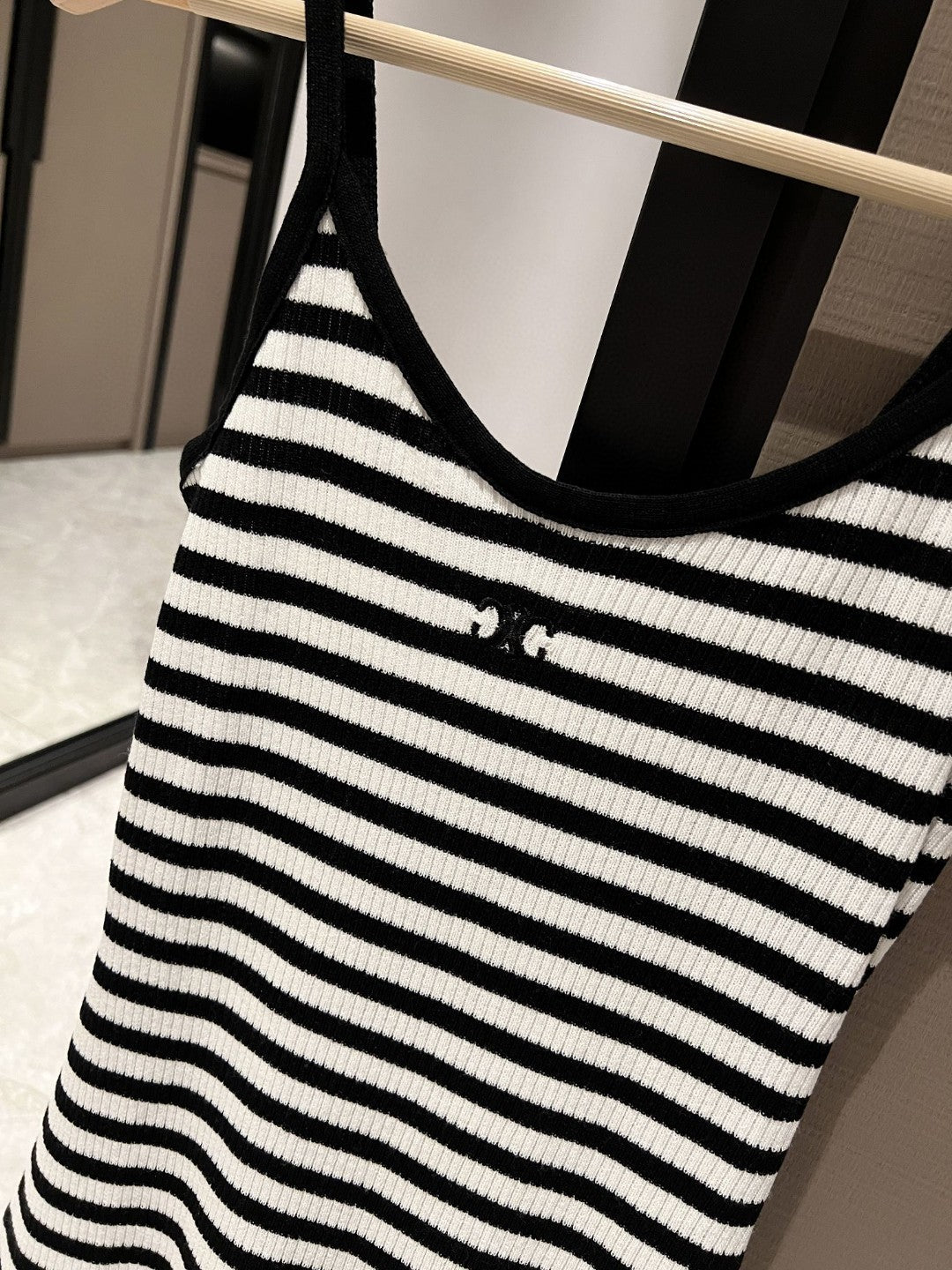 【Dress】サスペンダーアイスシルクニットドレス T01532