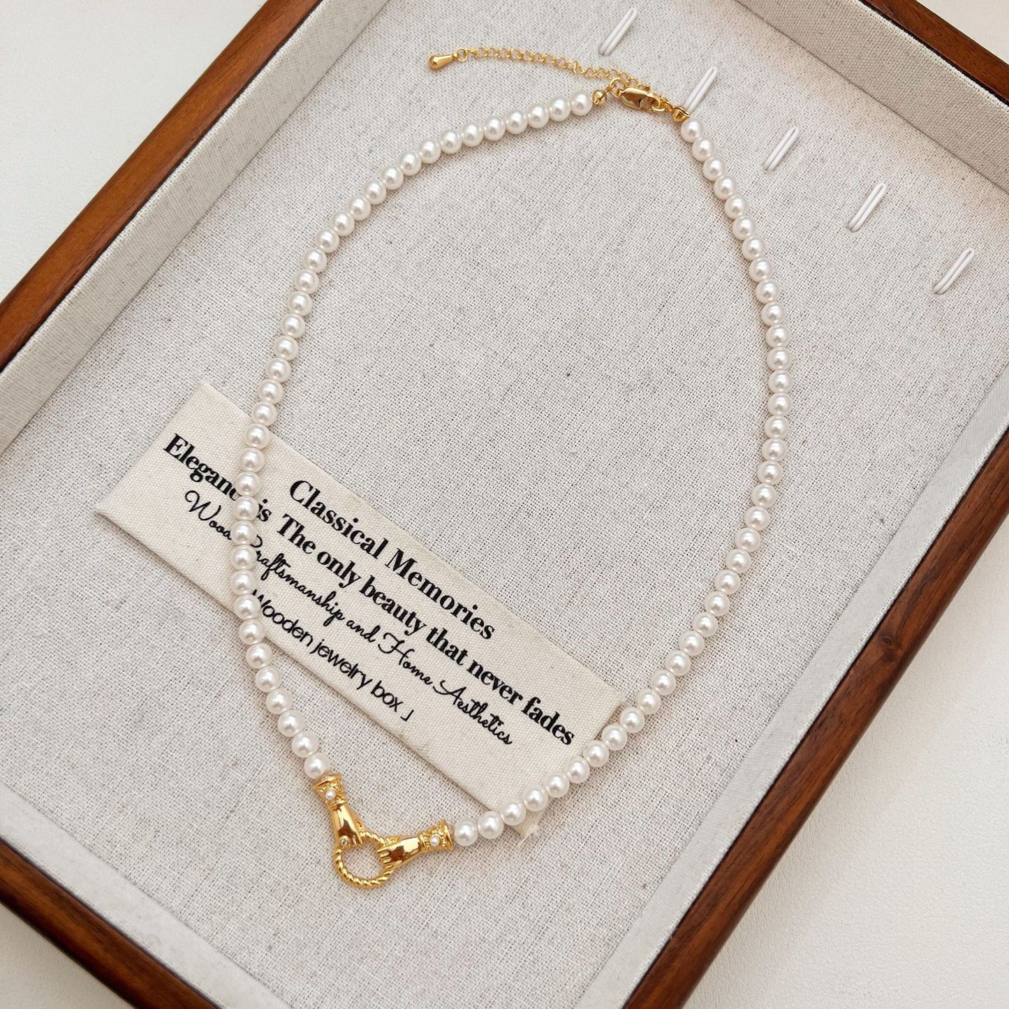 【雑貨】「君の手を取って」パールネックレス T01751