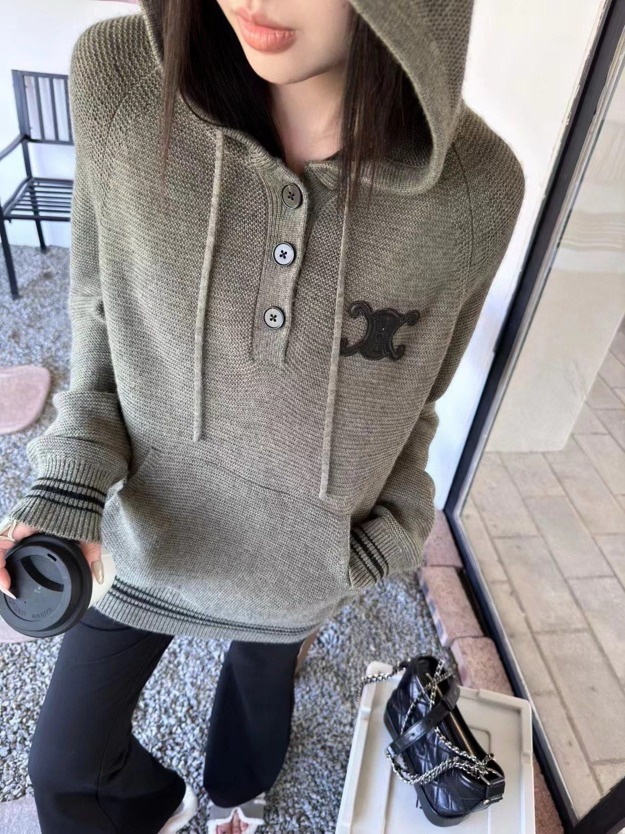 【Tops】帽子付きニットプルオーバー Z8096