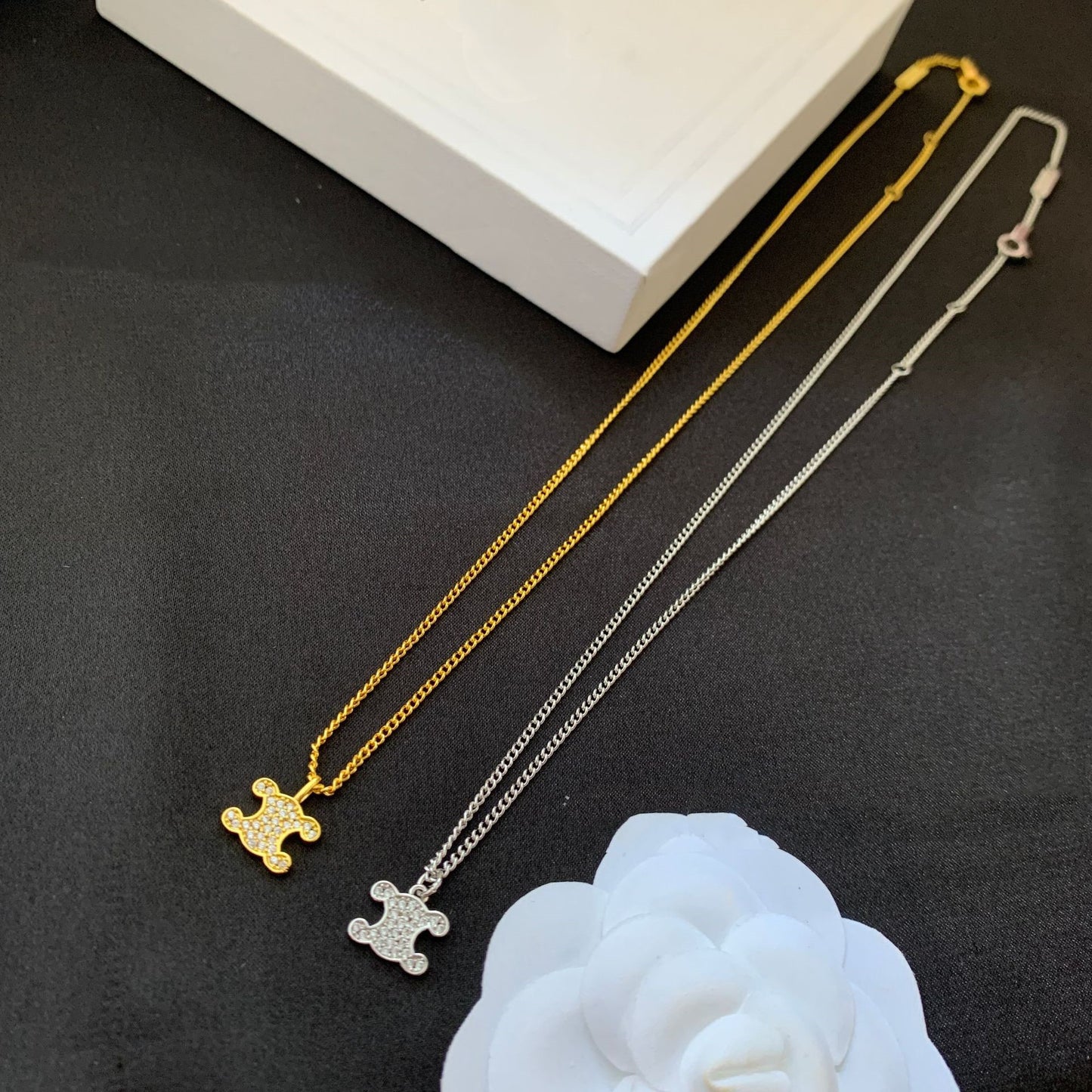 【雑貨】ファッションネックレス W12103