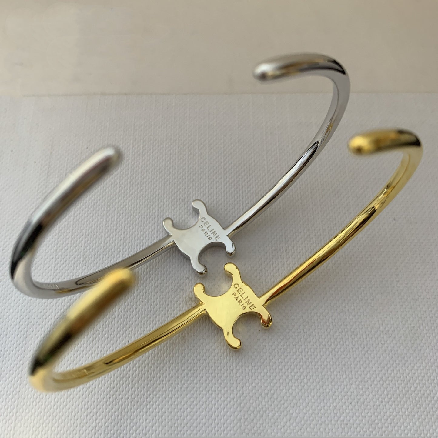 【雑貨】2色展開ブレスレット W12605