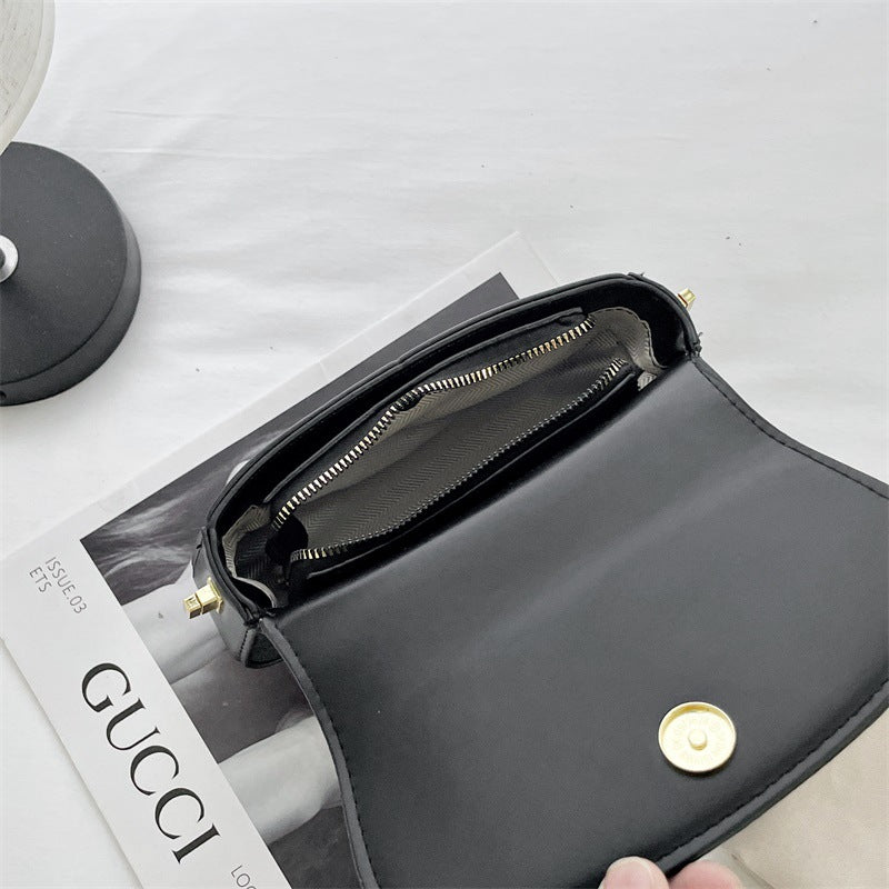 【雑貨】人気ショルダーバッグ Z7230