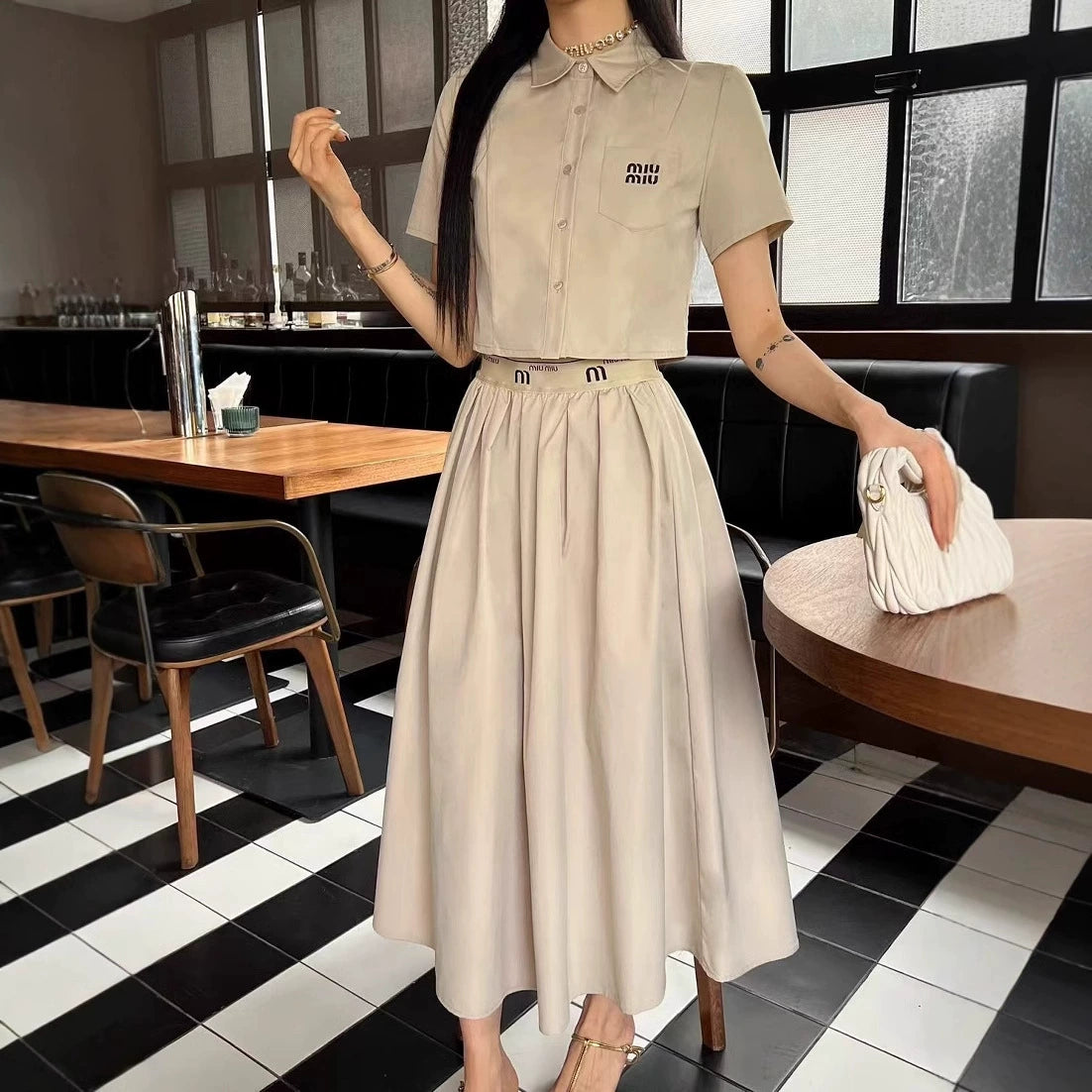 【Set】半袖シャツ+ウエストゴムスカートスーツ T01483
