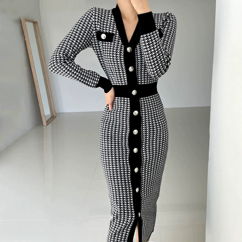 【Dress】千鳥格子Vネックニットワンピース W8035