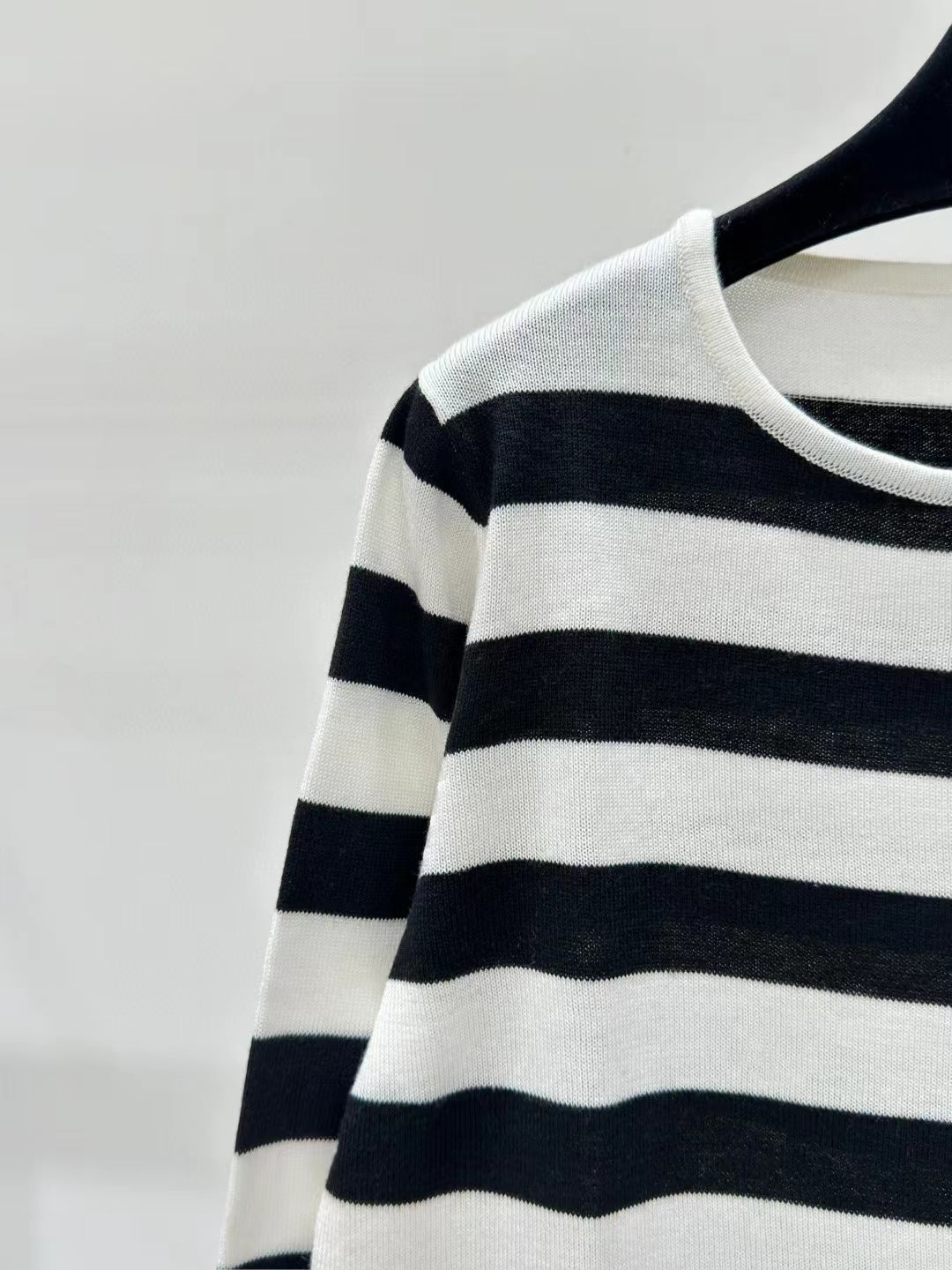 【Tops】ボーダー柄ニット W13444
