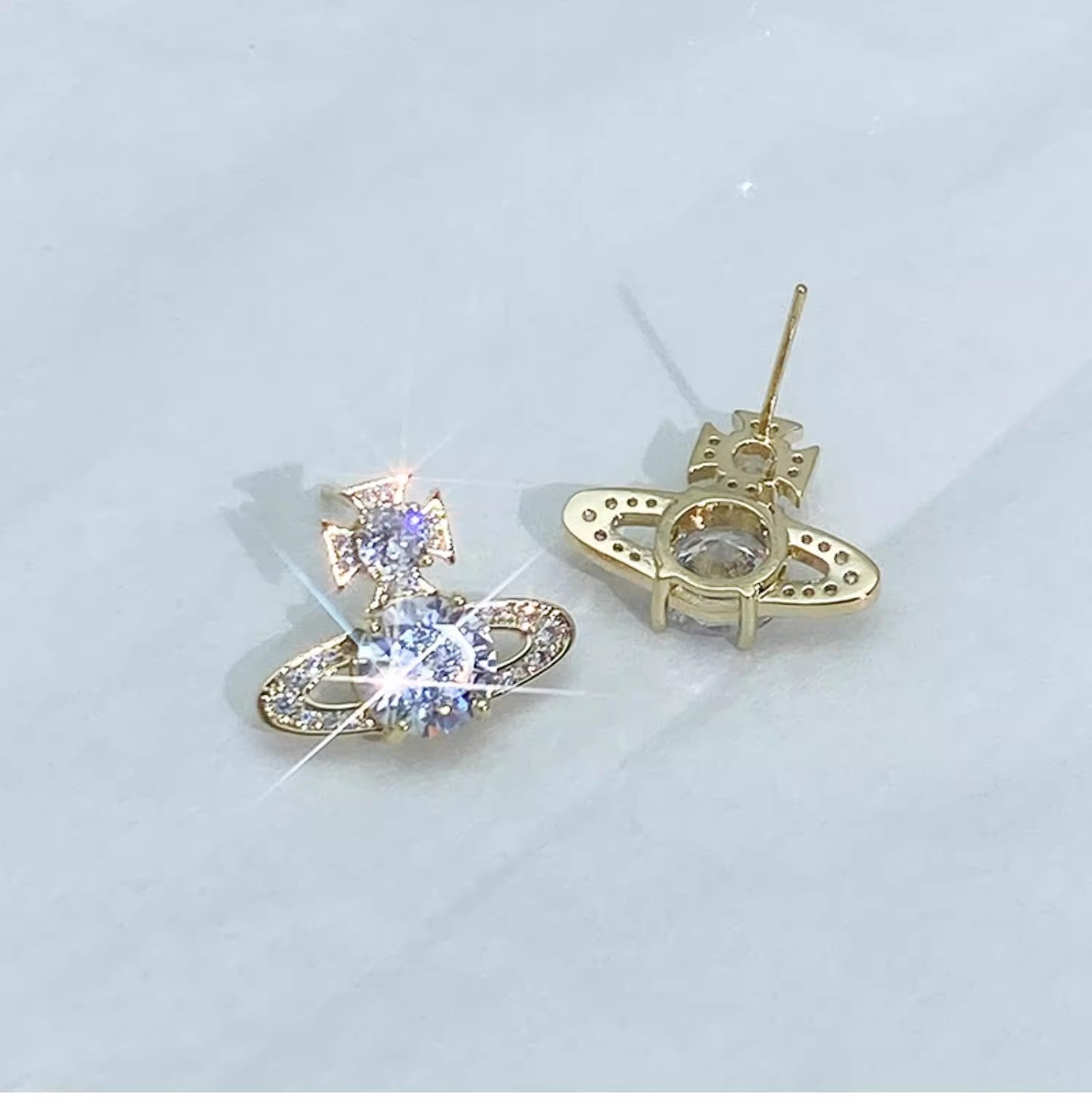 【雑貨】高級感ピアス Z7065