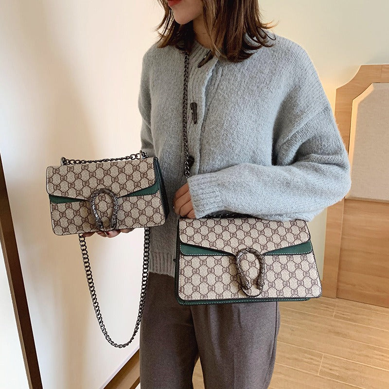【雑貨】高級感ショルダーバッグ W13653