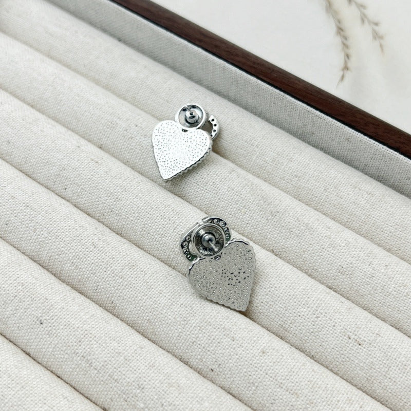 【雑貨】♡ジルコニア アルファベットピアス T01809