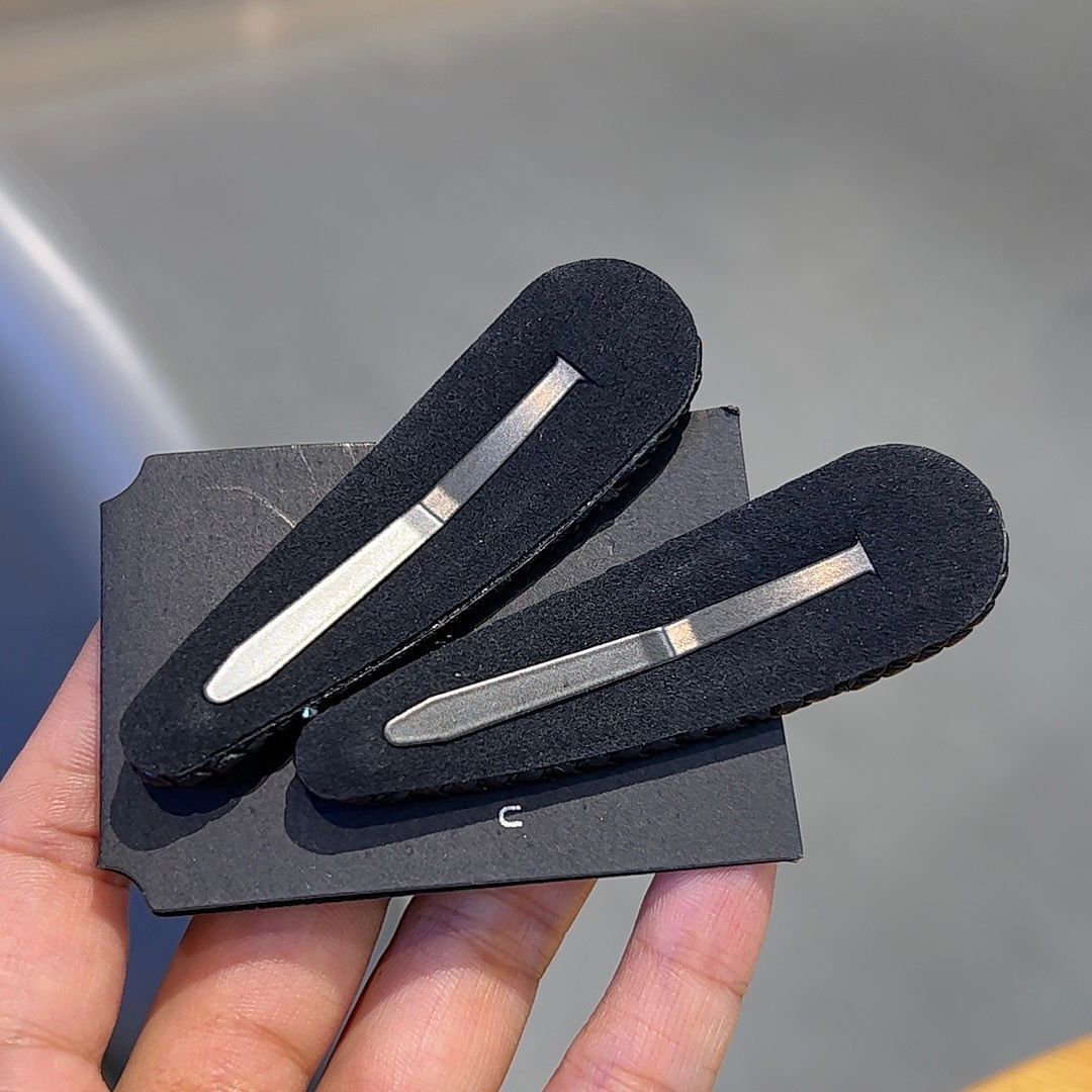 【雑貨】2色展開ヘアピン T01280