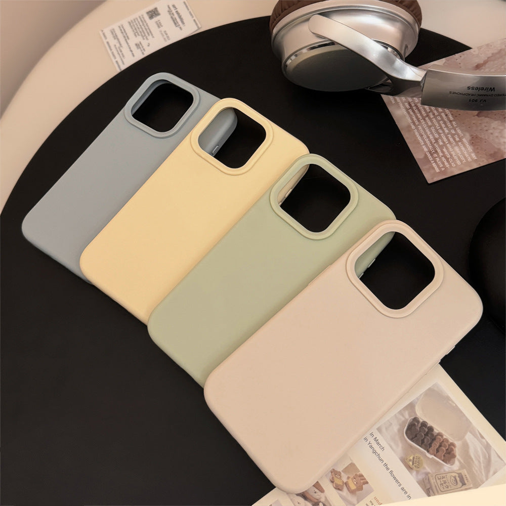 【雑貨】シンプルで上質スマホケース T01816