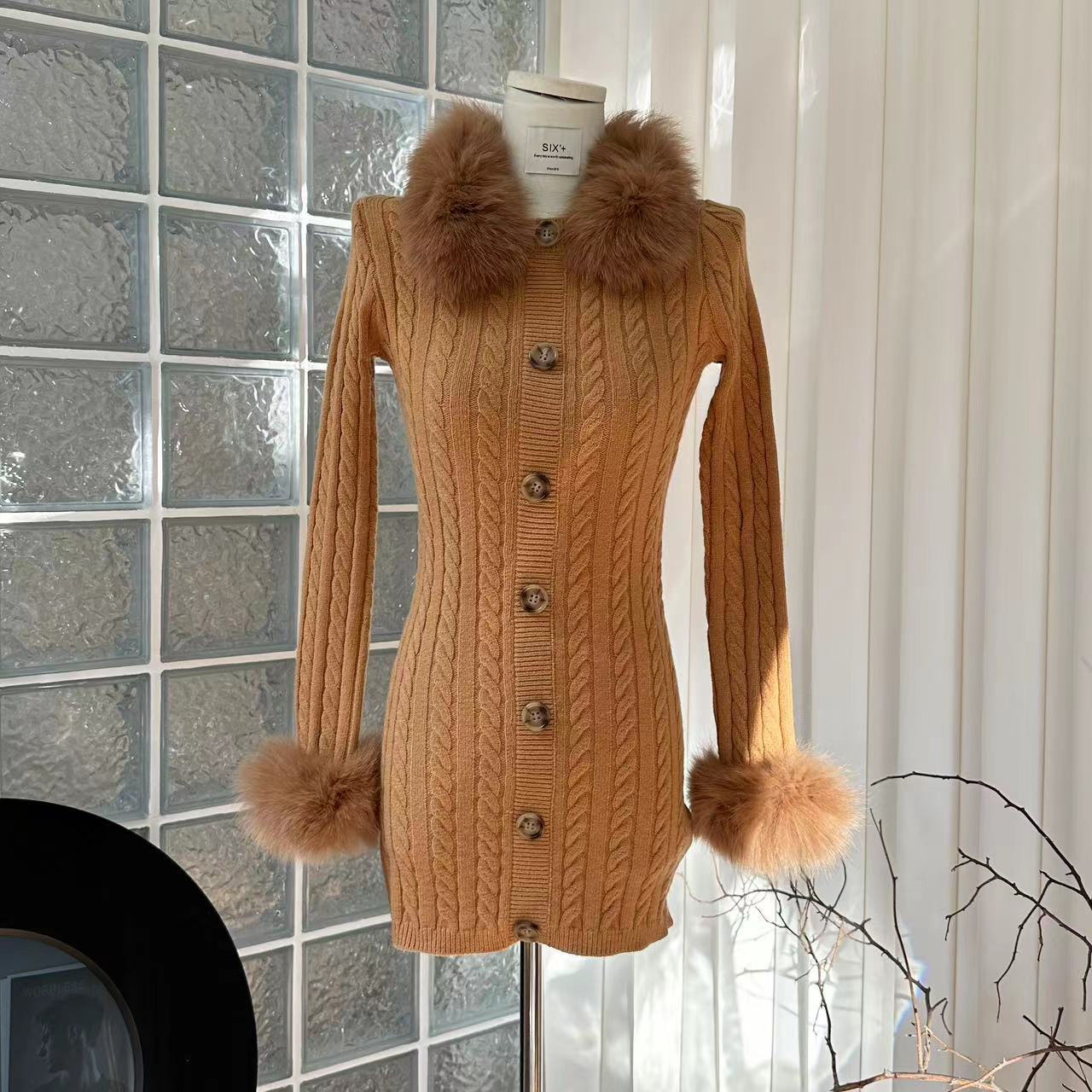 【Dress】フェイクファーニットワンピース W9299