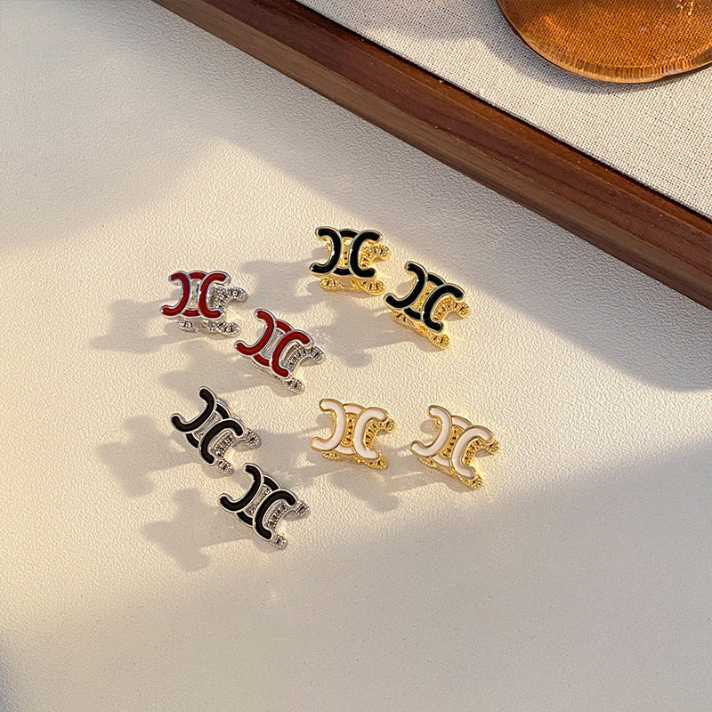 【雑貨】4色小顔効果ピアス Z8394