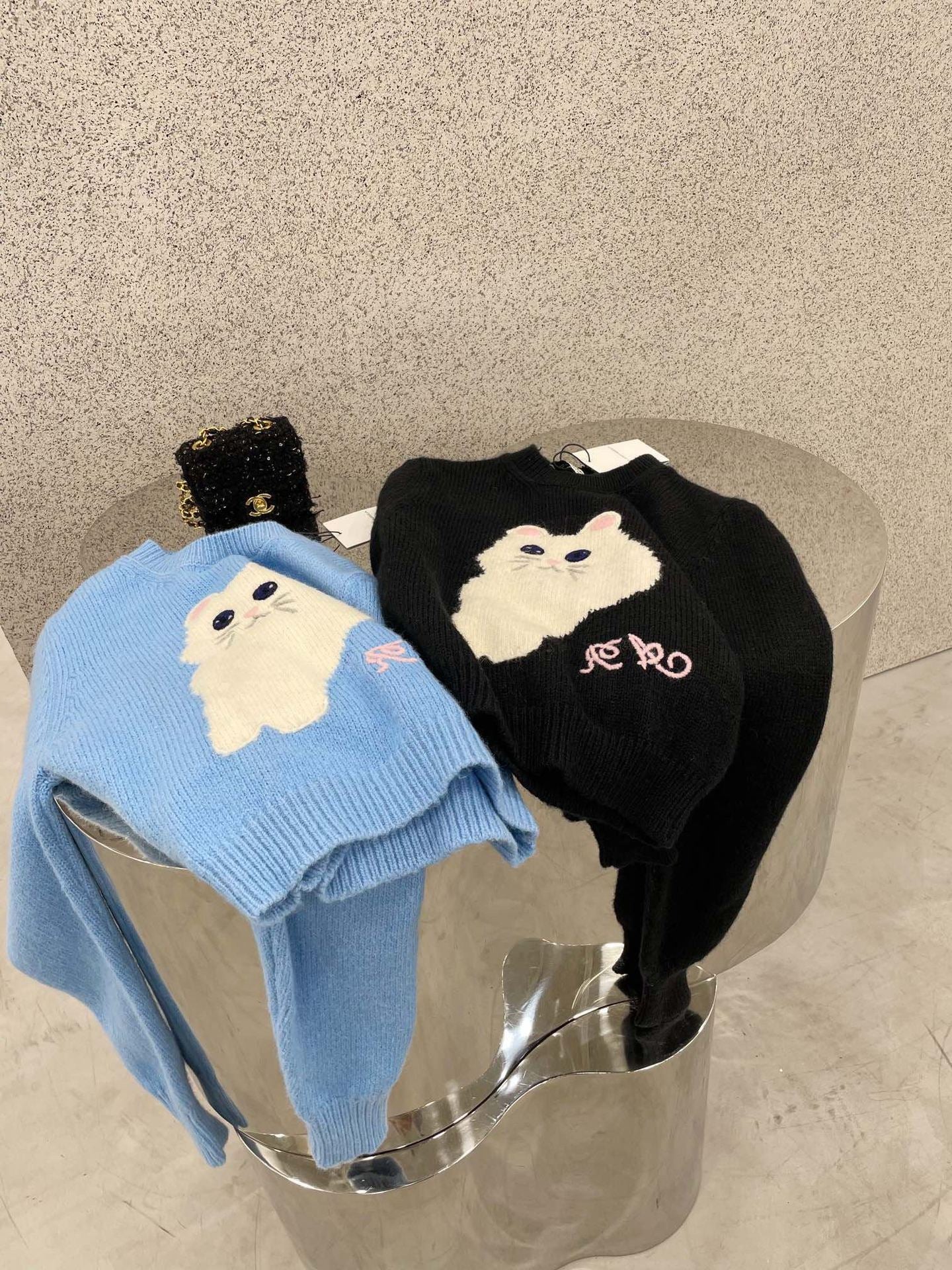 【Tops】猫ジャカードニットセーター W13154