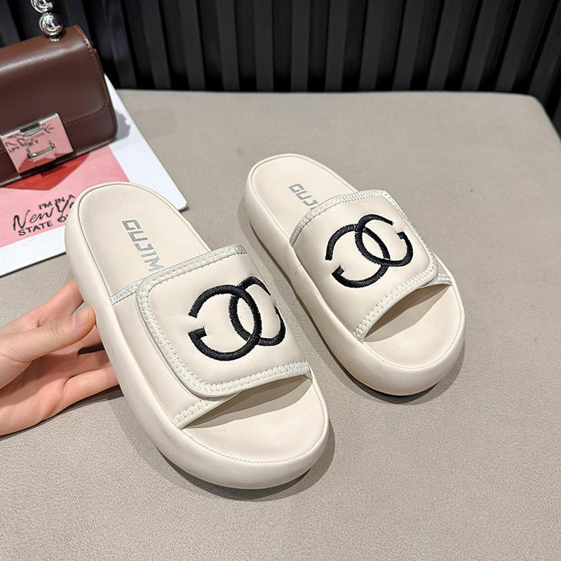 【Shoes】スリッパ滑り止め効果抜群サンダル W11103