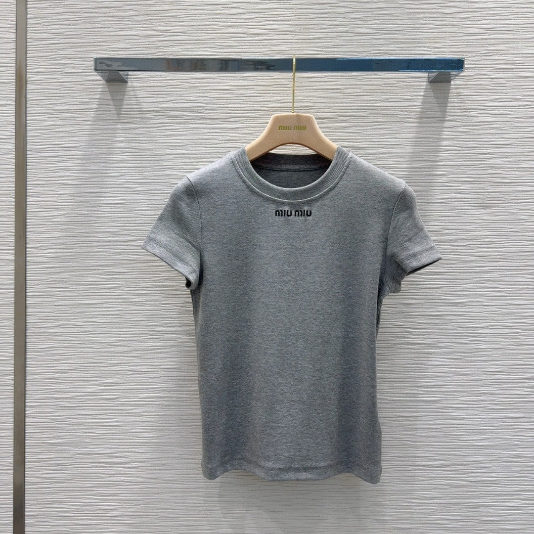 【Tops】シンプルデザインTシャツ T01586