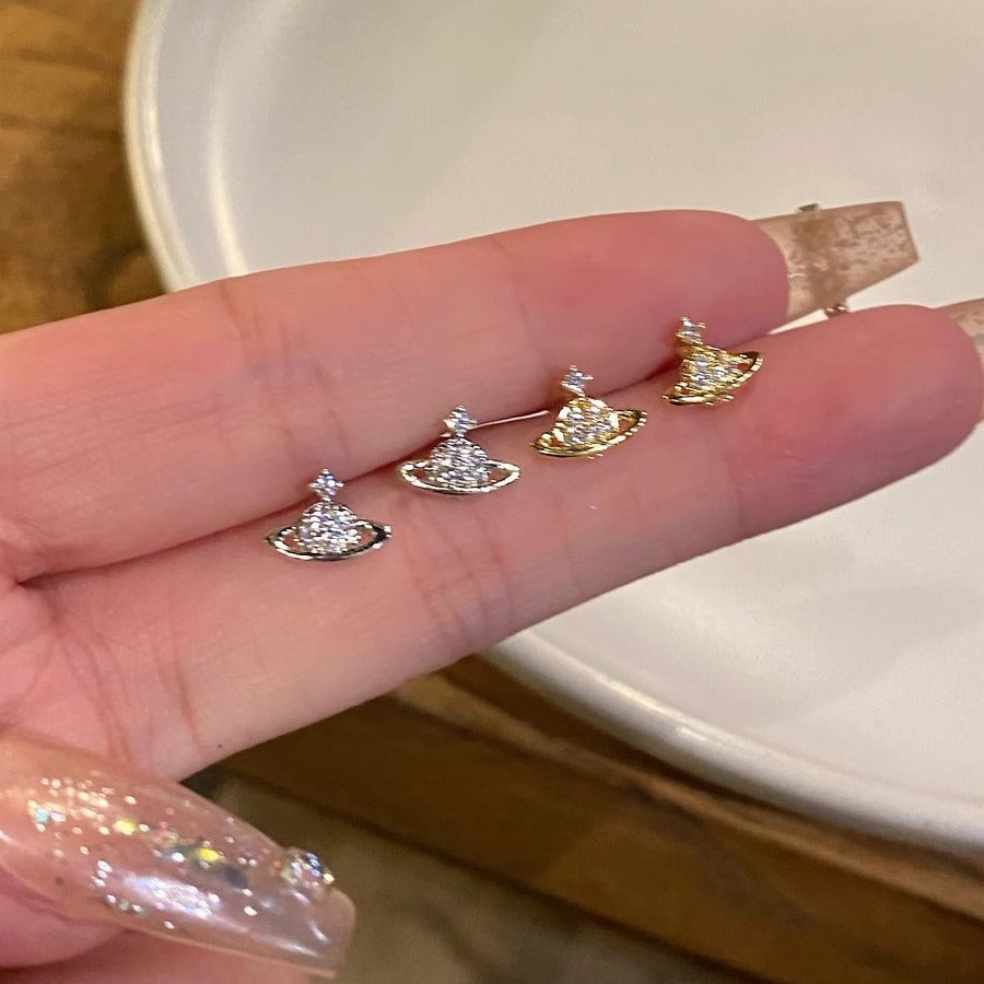 【雑貨】2色展開ロマンチックピアス W12583