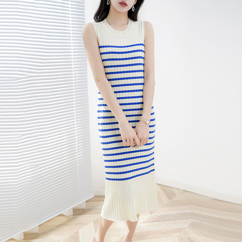 【Dress】絶対欲しい~夏ボーダー柄ノースリーブニットワンピース W6835