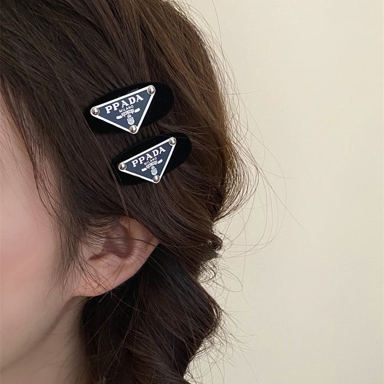 【雑貨】ヘアピン2枚セット Z8125