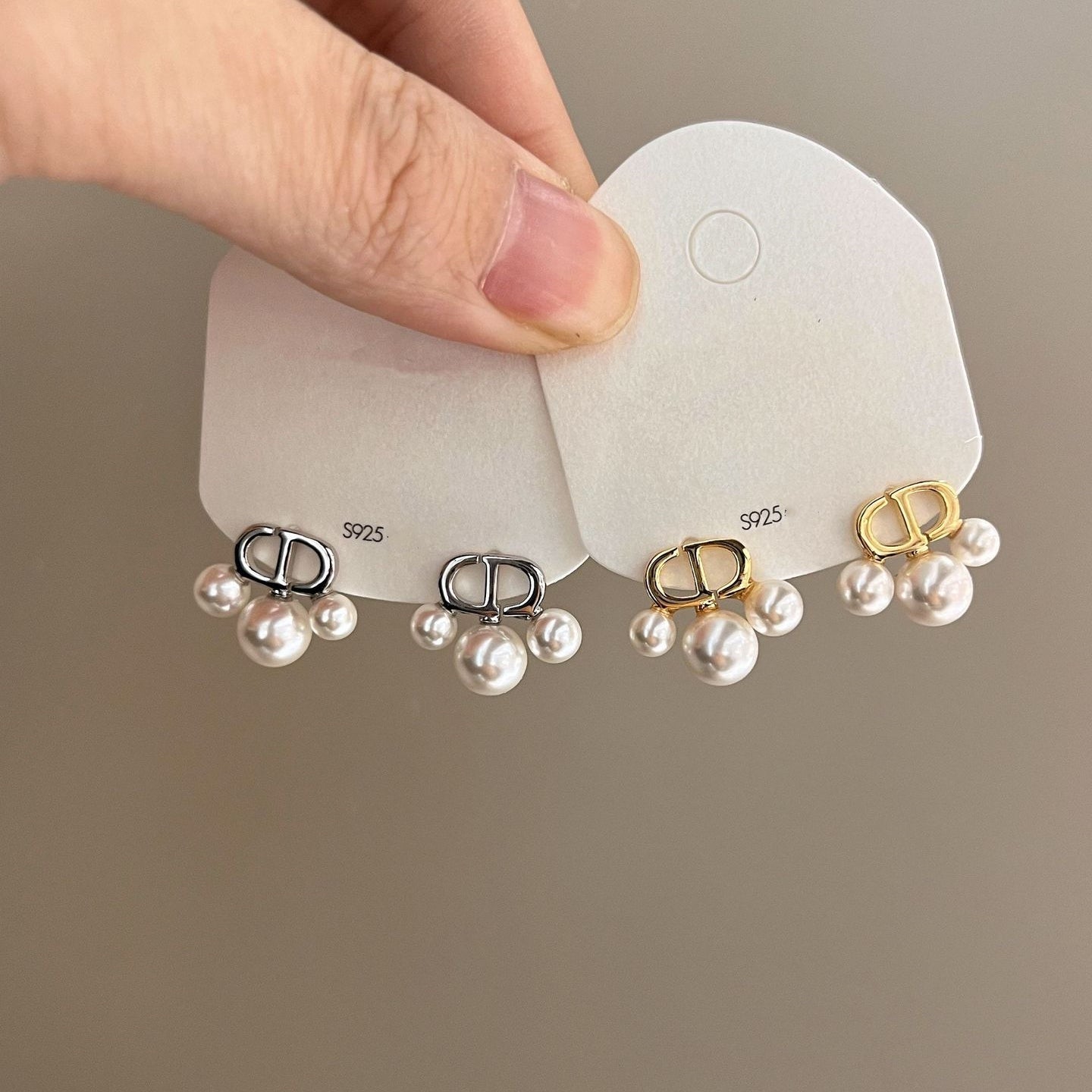 【雑貨】ラグジュアリーパールピアス T01716