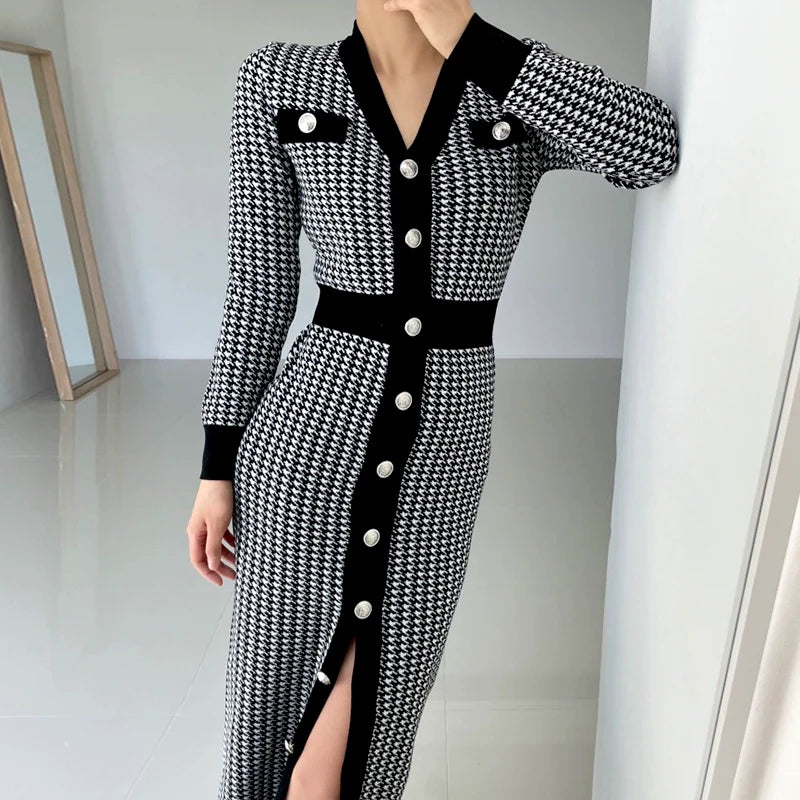 【Dress】千鳥格子Vネックニットワンピース W8035