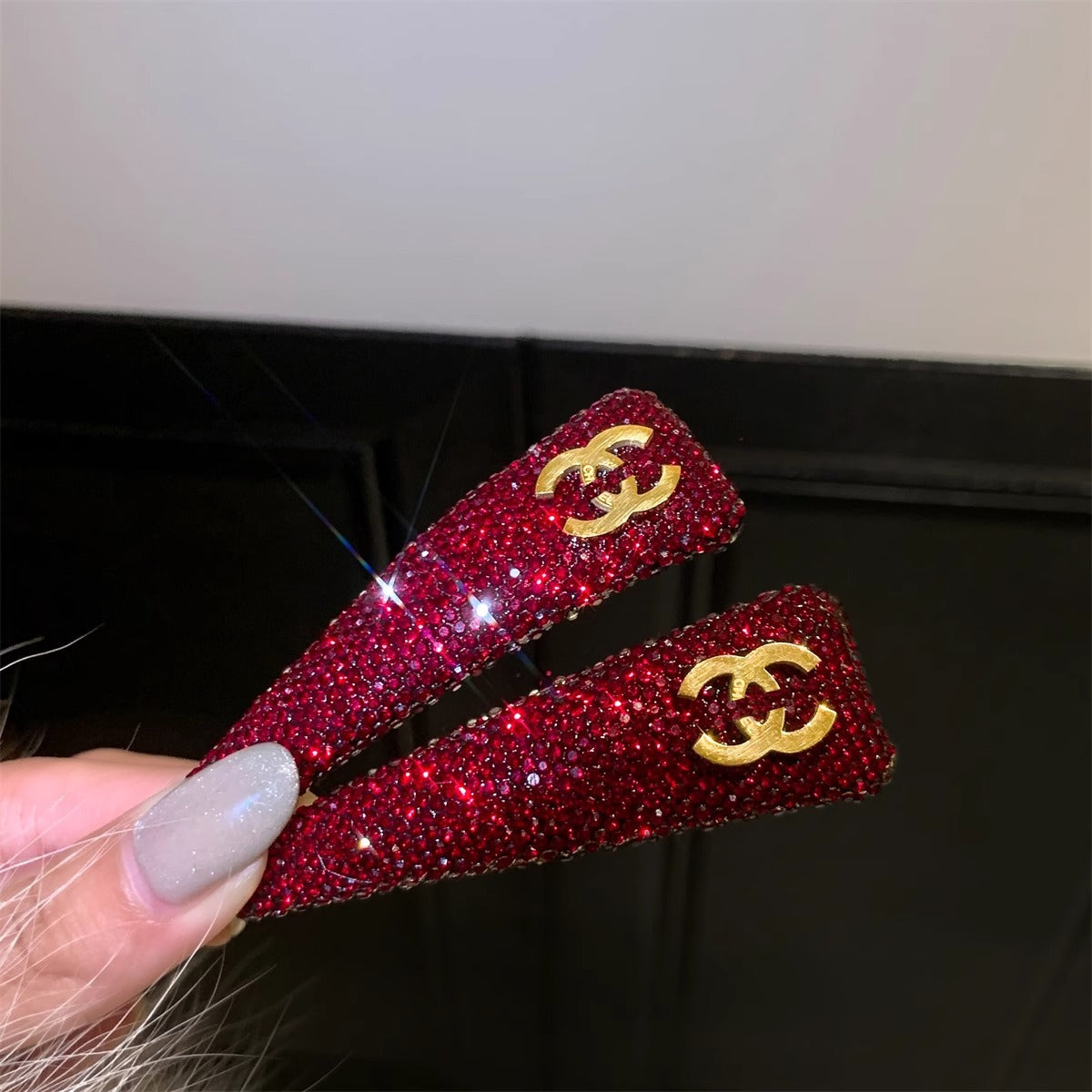 【雑貨】キラキラ可愛いヘアピン T01268