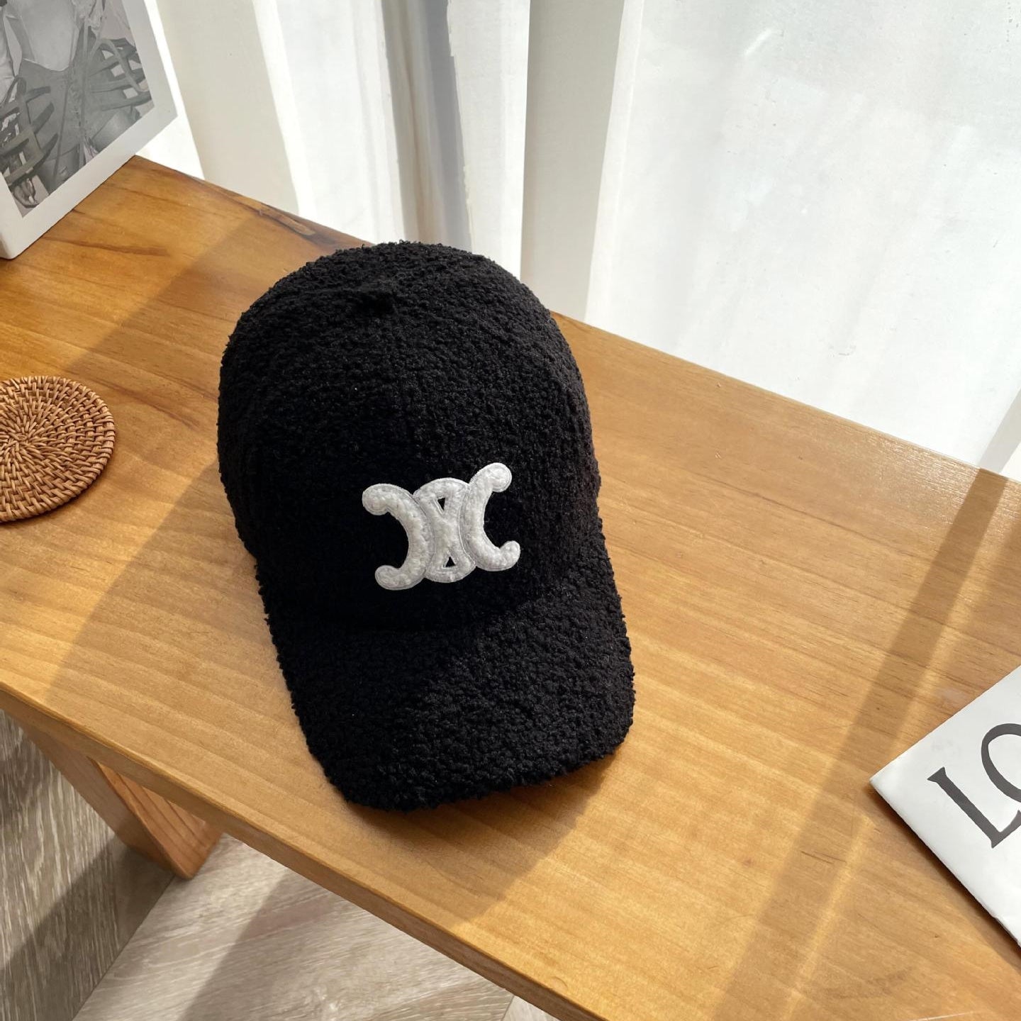 【雑貨】4色小顔効果ベースボール キャップ T01180