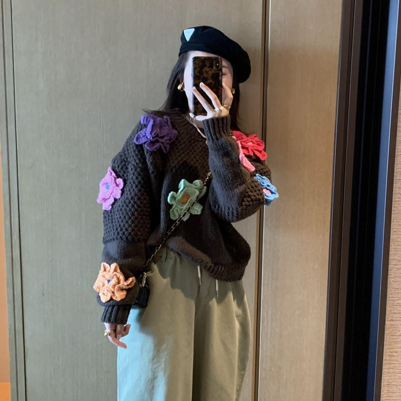 【Tops】新入荷~刺繍ニット W13769