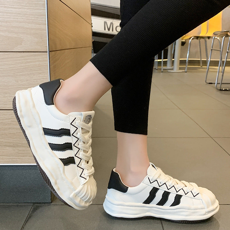【Shoes】カジュアルスニーカー W11740