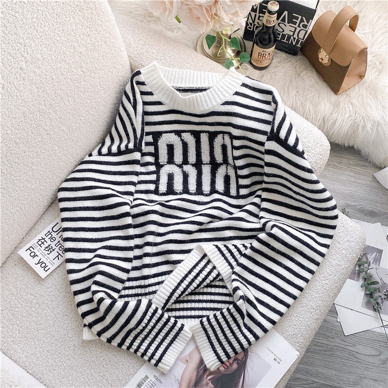 【Tops】2色展開~ボーダー柄セーター W14754