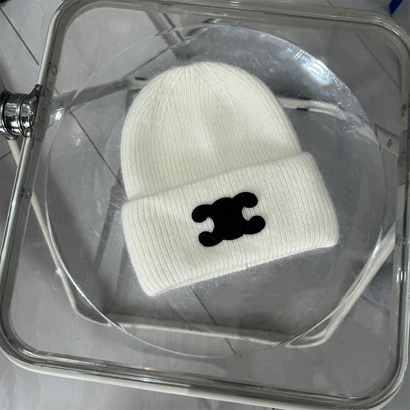 【雑貨】人気ニット帽子6色展開 Z7655