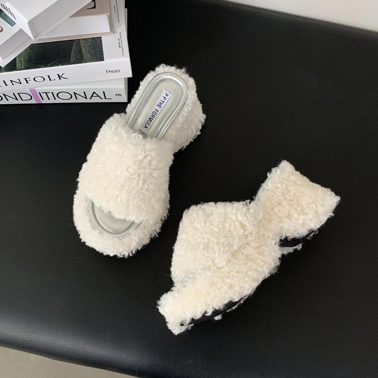 【Shoes】高見えファースリッパ Z8059
