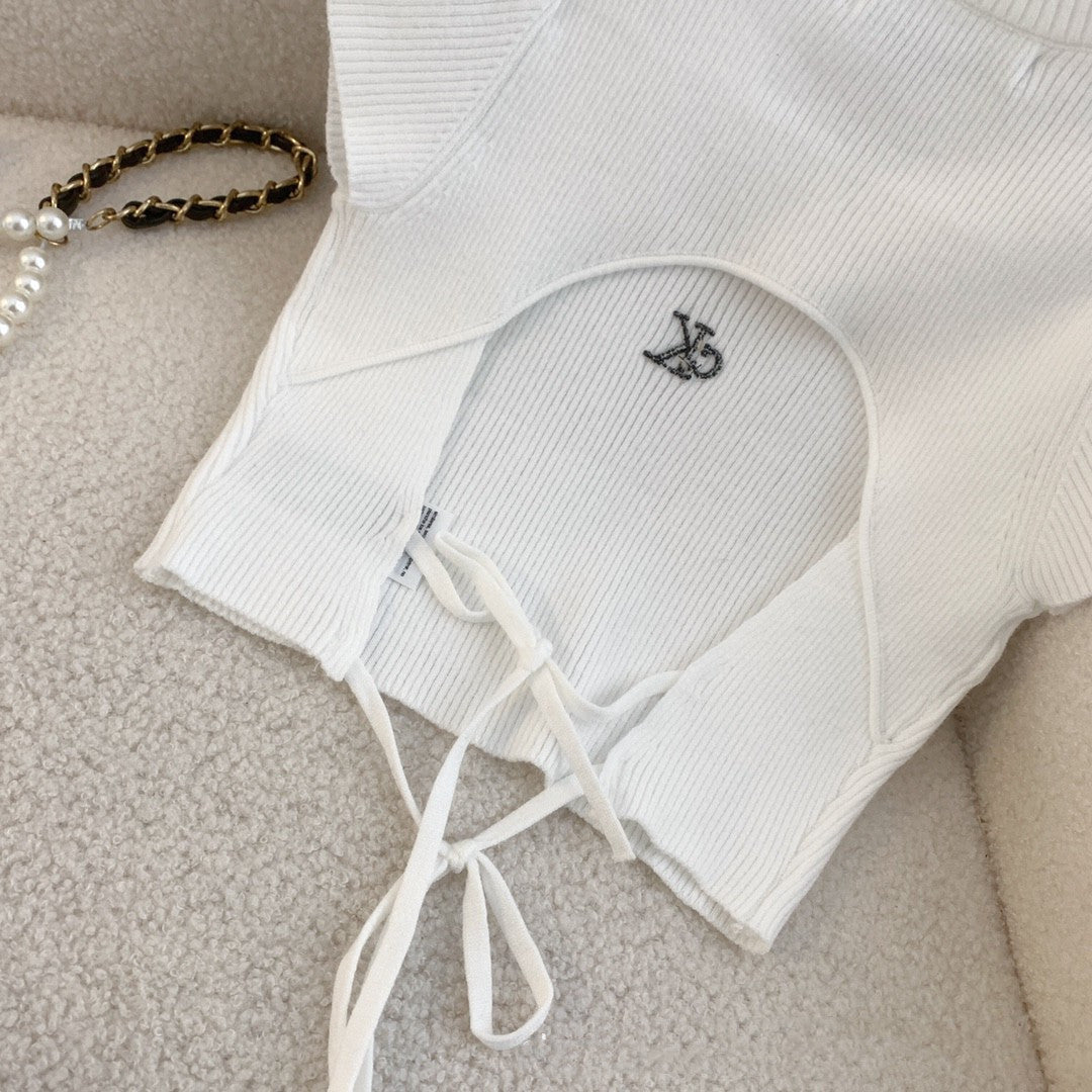 【Tops】バック透かし彫りTシャツ W12724