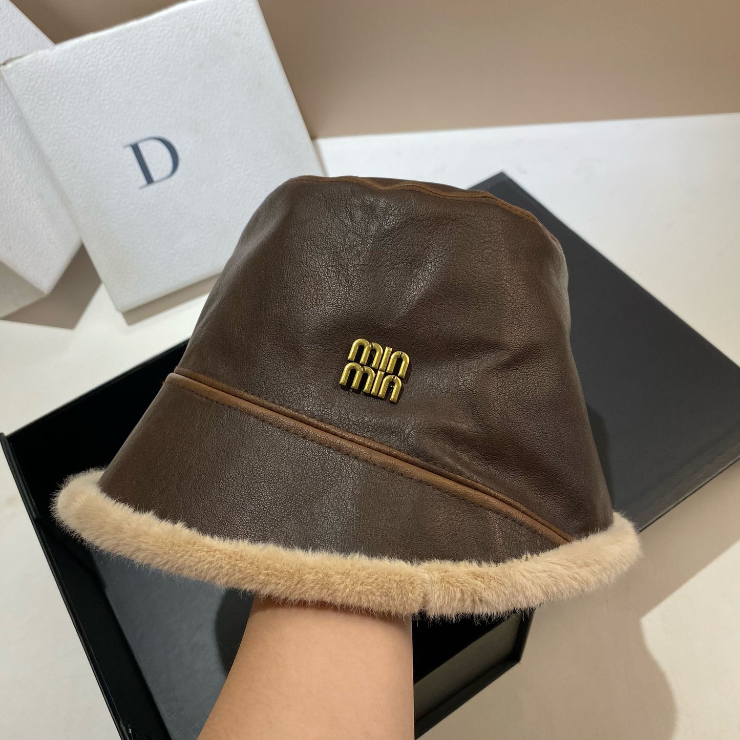 【雑貨】秋冬PUサファリハット W14761