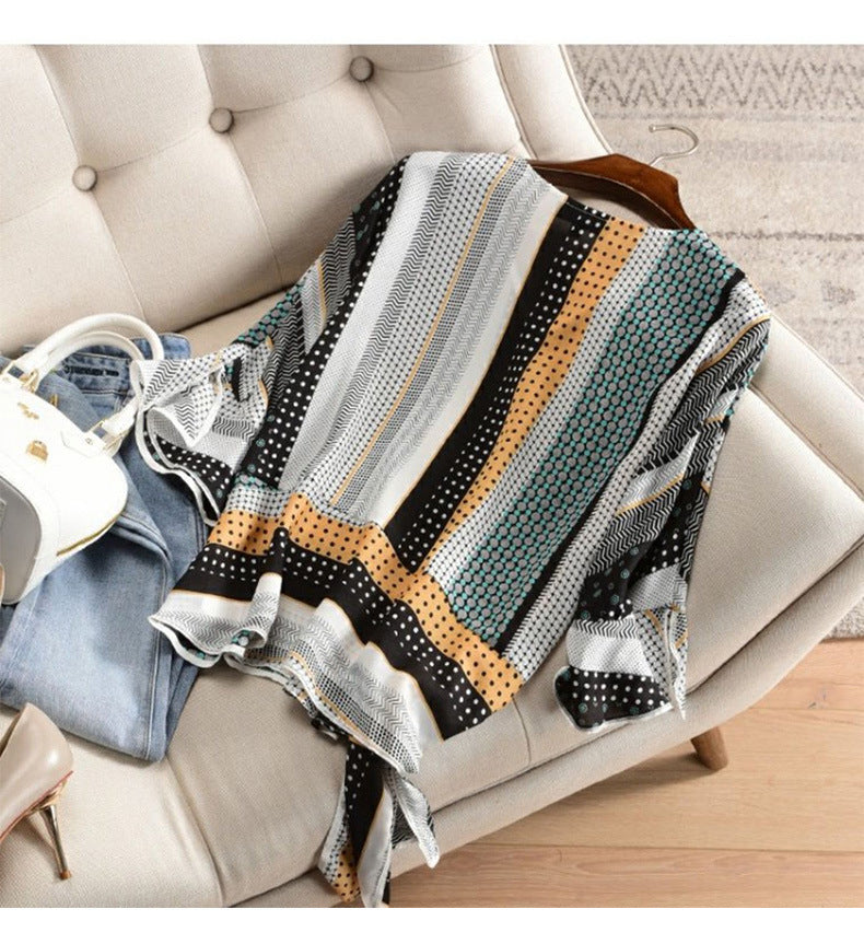 【Tops】こなれ感~オフィス通勤Vネックきれいめ春夏手触り良くシャツ W-5637