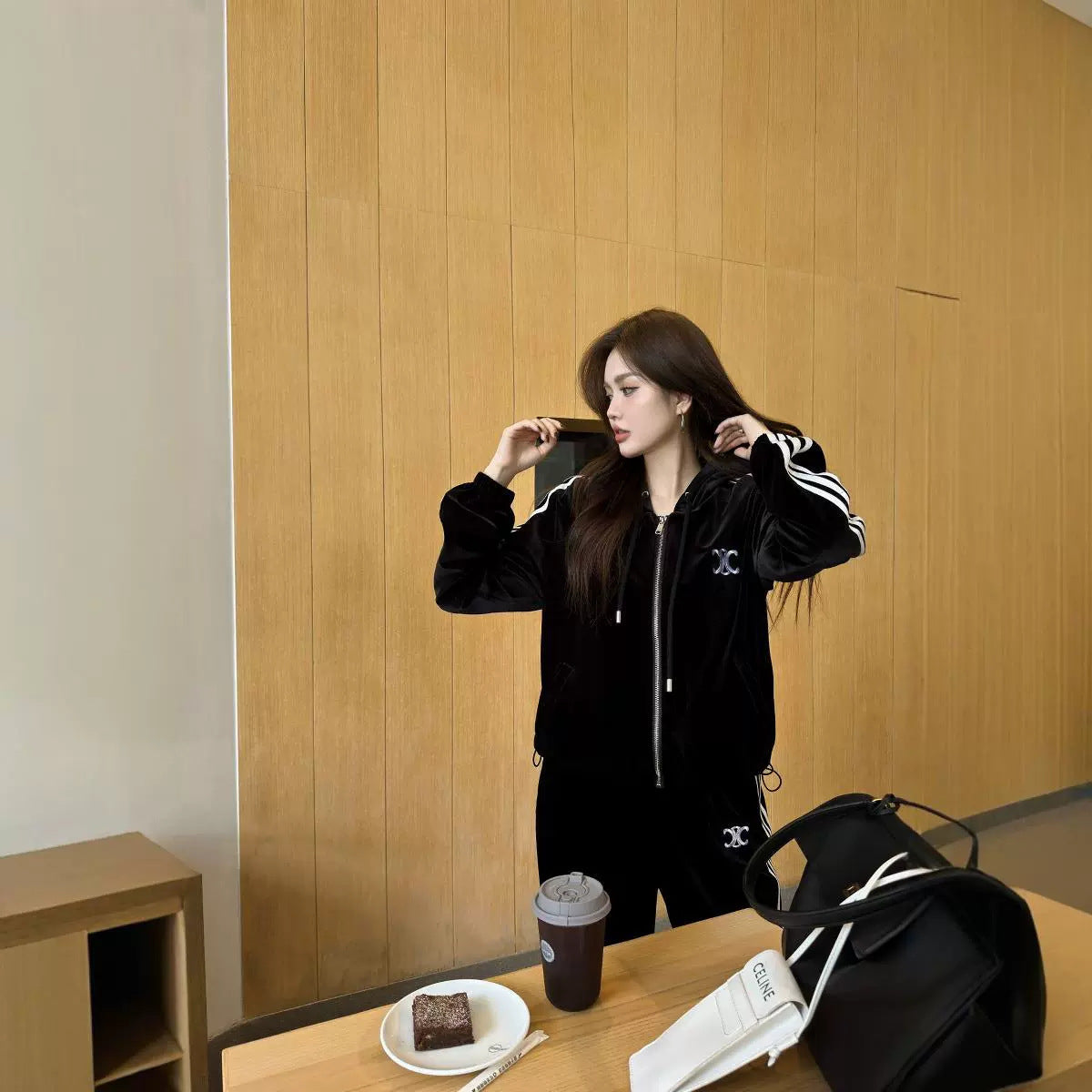 【Set】ジャケット+パンツ ベルベットセット Z8104