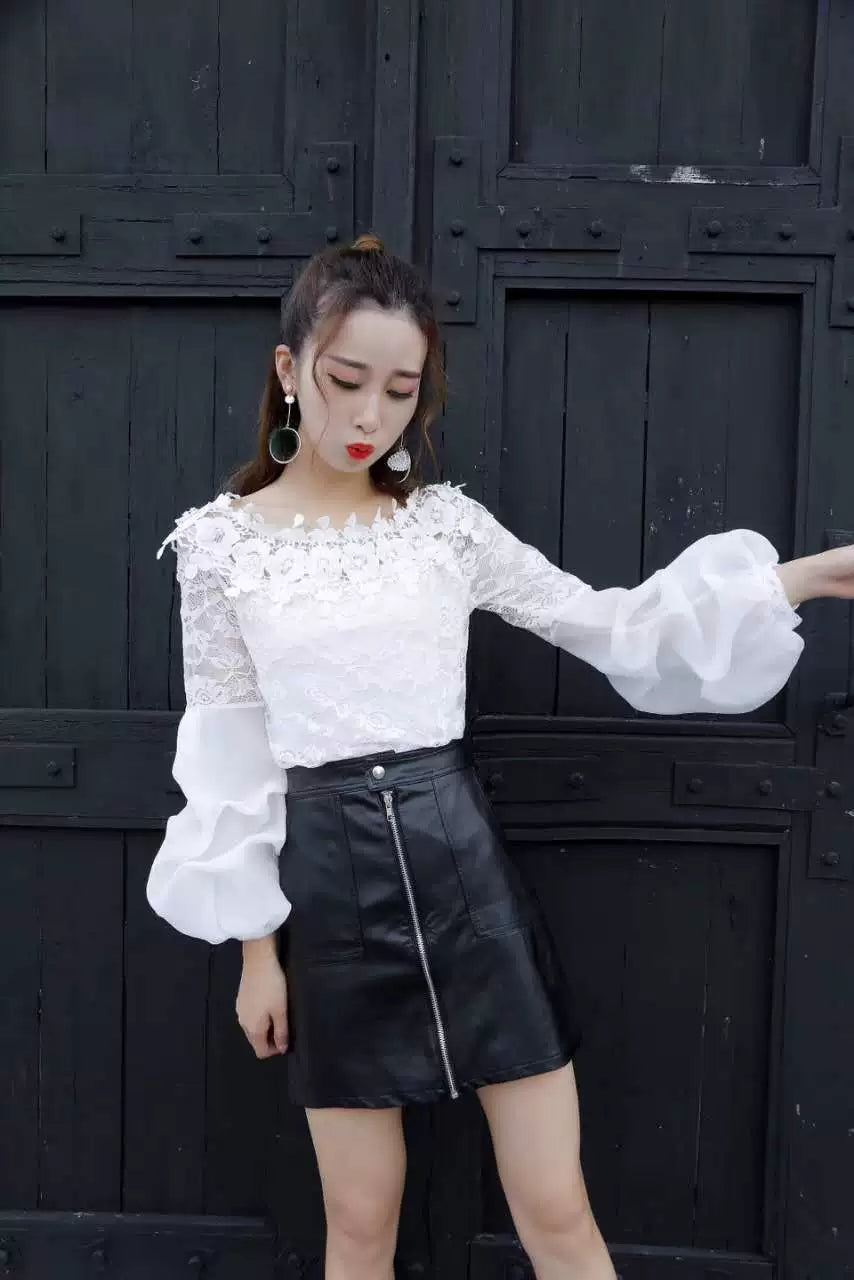 【Tops】新入荷~ランタンスリーブブラウス W10079