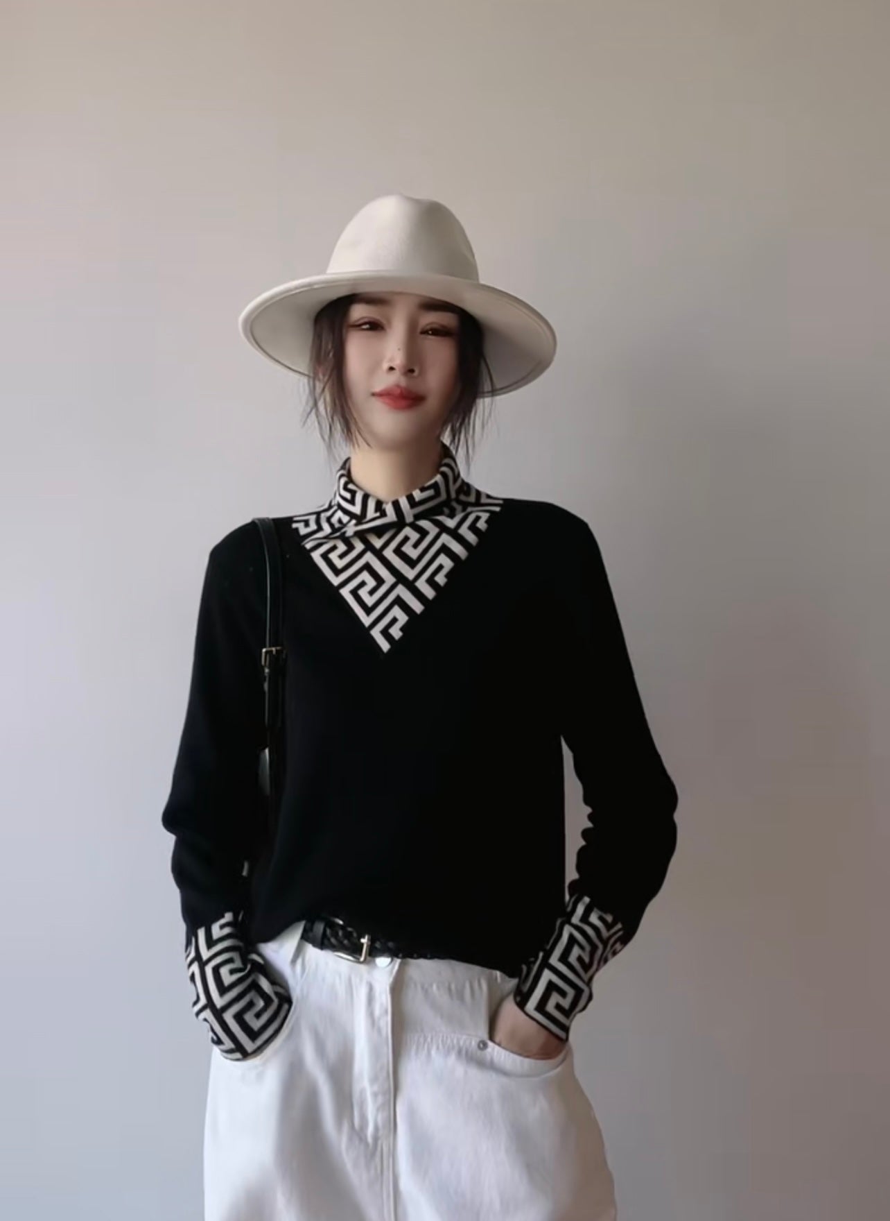 【Tops】配色ニットセーター W14722