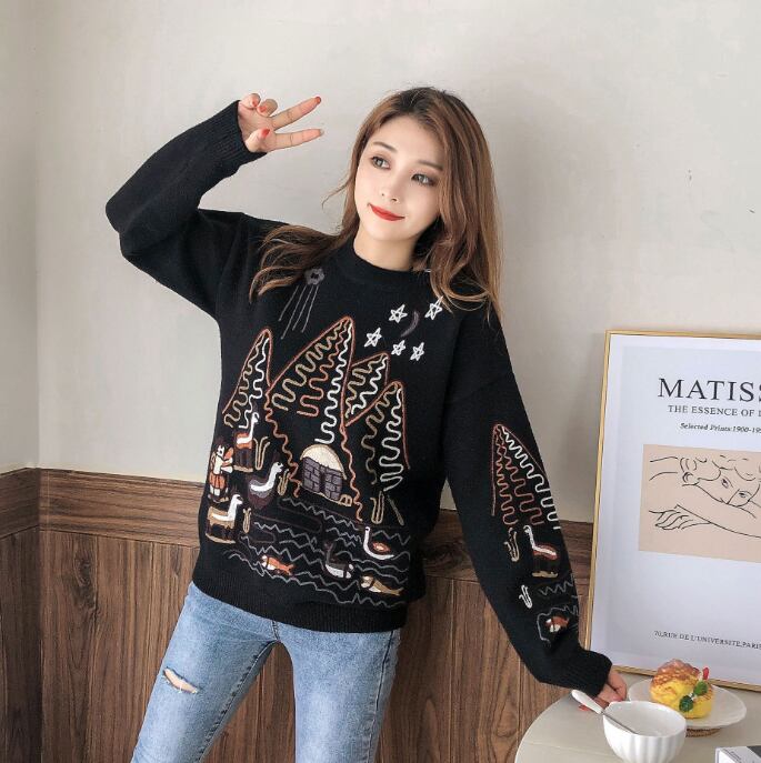 【tops】大人可愛い刺繍丸首セーター切り替えゆったり2色