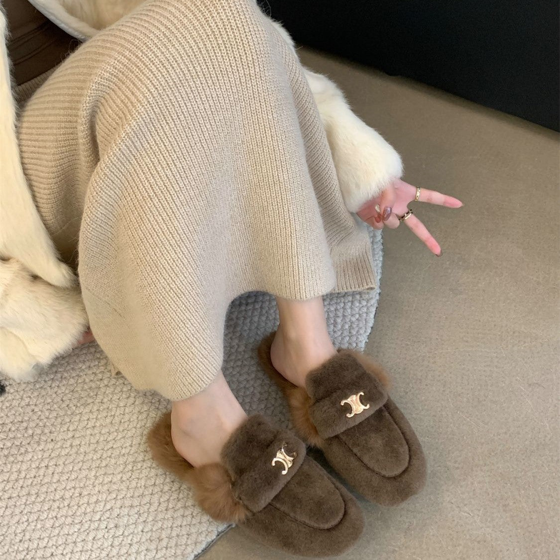 【Shoes】人気ファースリッパ Z8133
