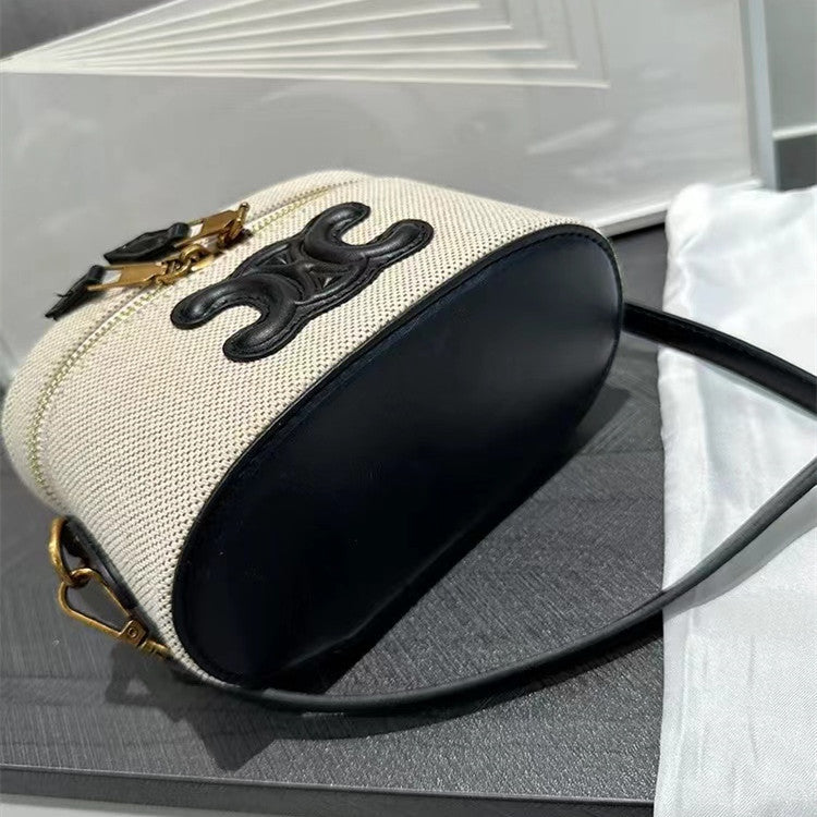【雑貨】4色展開ショルダーバッグ W13157