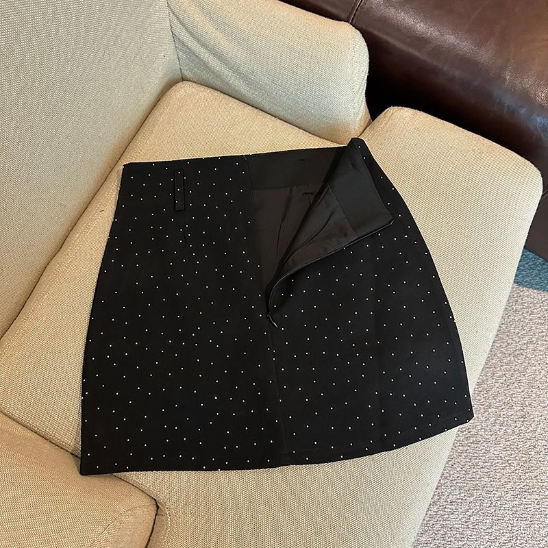 【Bottoms】ベルト付きダイヤモンドスカート W11427