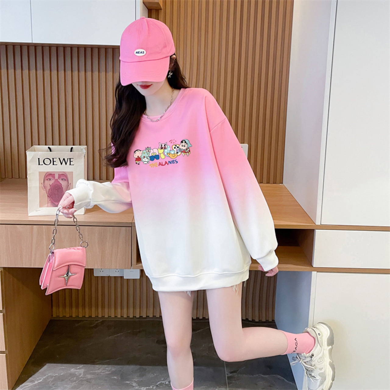 【Tops】グラデーションキャラクタープルオーバー W13985